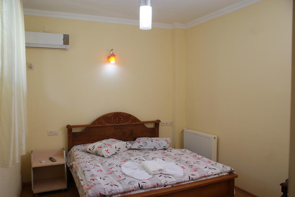 Marani Hotel Batumi Zimmer foto
