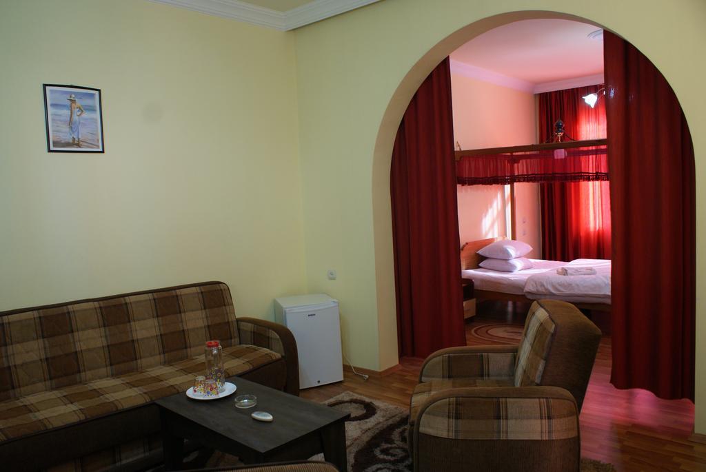 Marani Hotel Batumi Zimmer foto